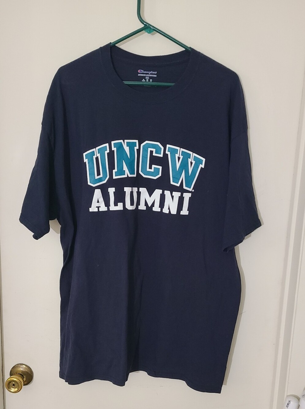 University of North Carolina Wilmington Champion Navy Alumni T-Shirt 2XL